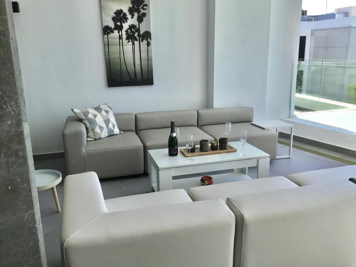Luxury Apartment Juliano - The View フエンヒロラ エクステリア 写真